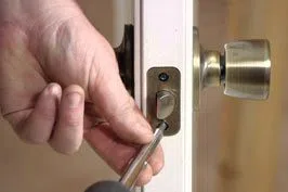 Locksmith Master Shop Middletown, OH 513-323-3104 - 18-Emergency-Opening